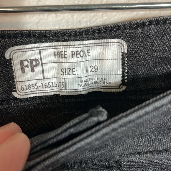 Free People - Just Float On Flare Jeans Washed Black Size 29 - Picture 10 of 14